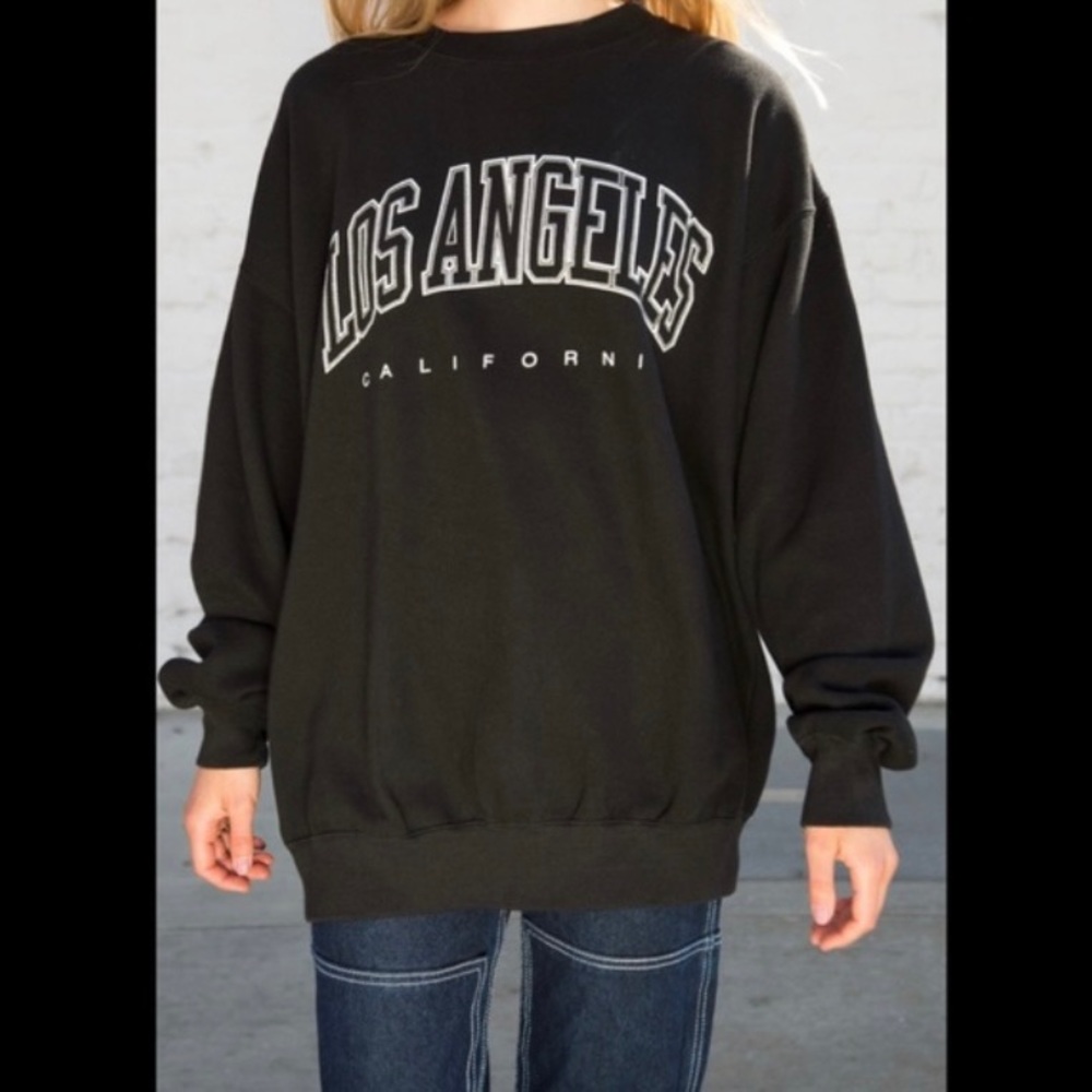 Brandy Melville Black Los Angeles Sweatshirt Crewneck